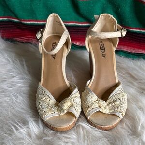 Seychelles Cream Lace Heels